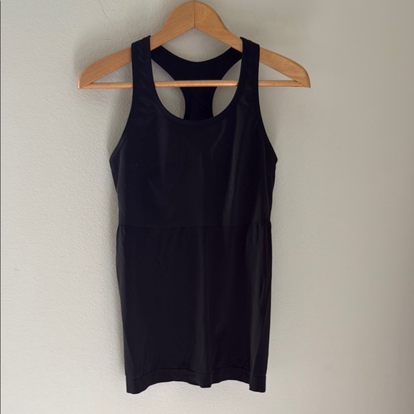Patagonia Black Seamless Racerback Bra Tank Size Large - Picture 1 of 7